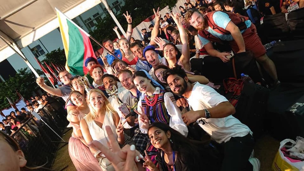 Zespół Tańca Ludowego „Zgoda” zdobył I miejsce na festiwalu w Indiach