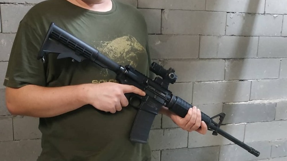 Karabin M4 z kolimatorem