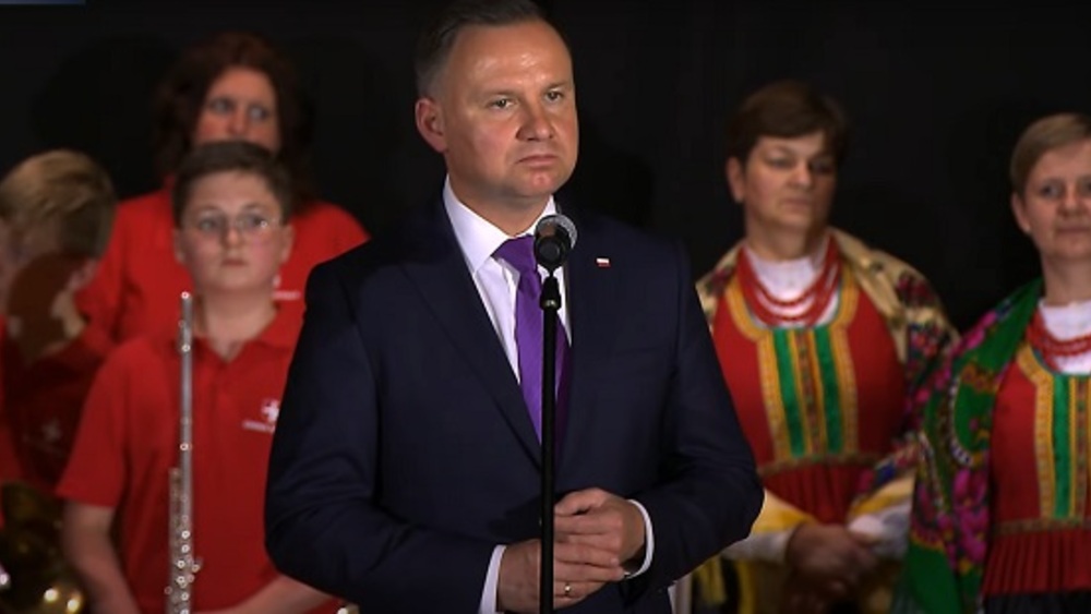 Prezydent Andrzej Duda podczas przemówienia do mieszkańców powiatu lipskiego