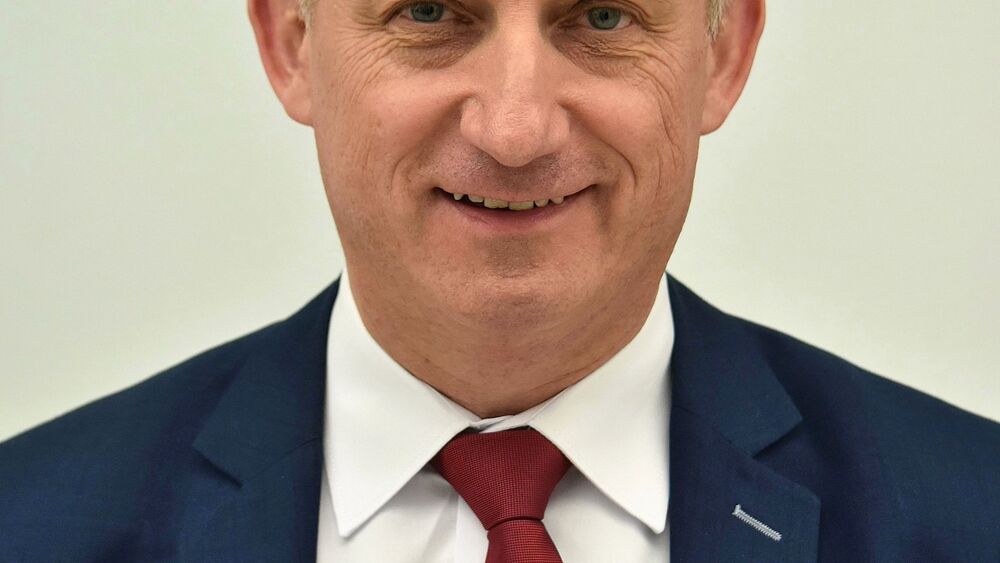 Sławomir Neumann krytykuje nową partię Petru