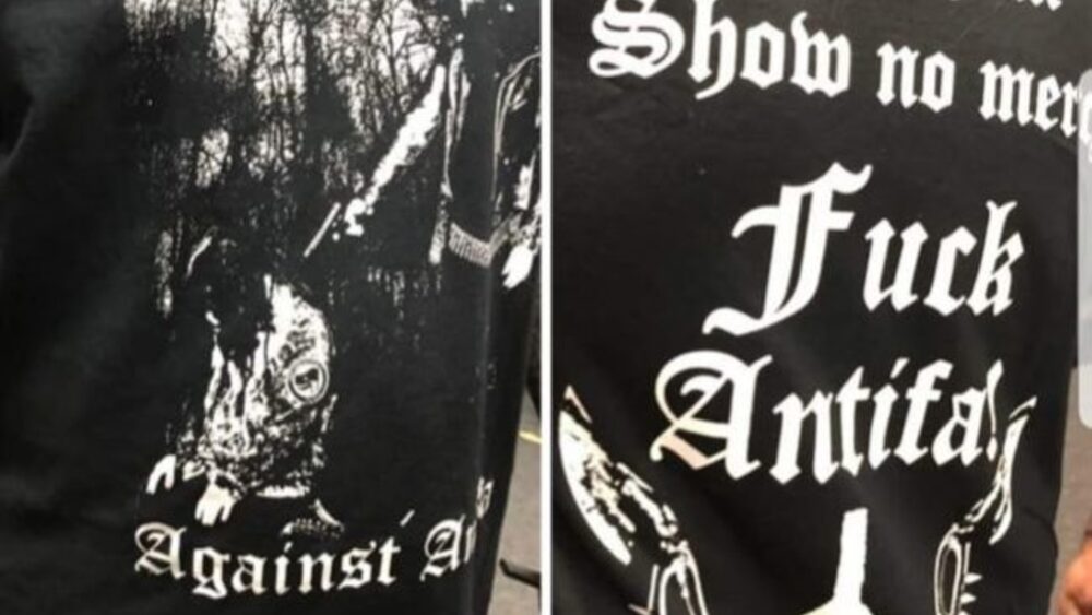 Negal, koszulka z napisem: "Kill them - Show no mercy - Fuck Antifa"