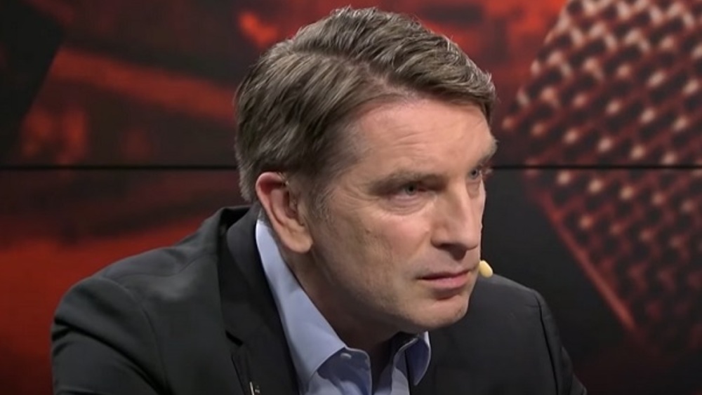 Tomasz Lis sprzedaje willę w Konstancinie. Lepiej usiądźcie, zanim zobaczycie cenę!