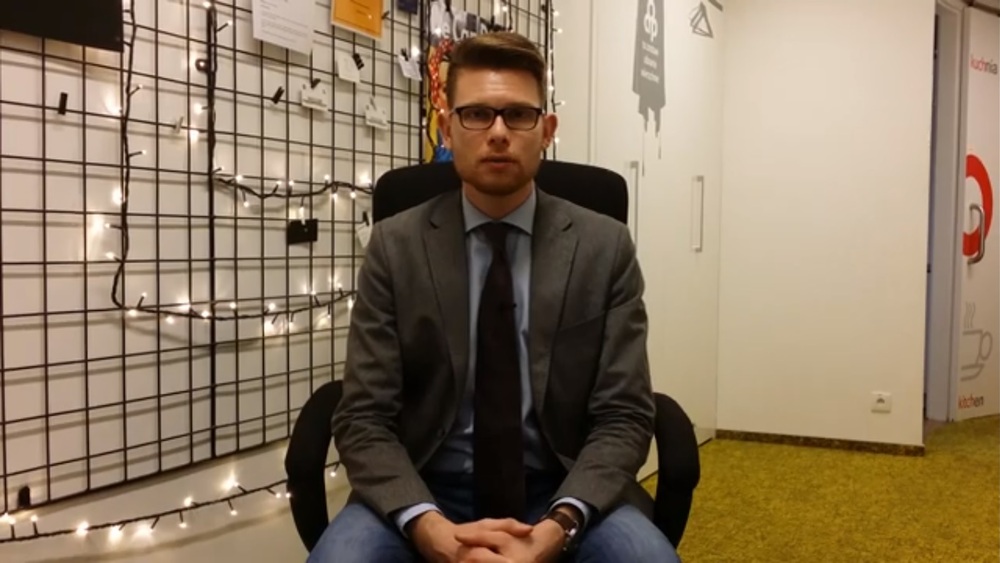 Tomasz Kalinowski zdradza tajemnice Rot Niepodległości, kulisy zbiórki podpisów przeciwko 447