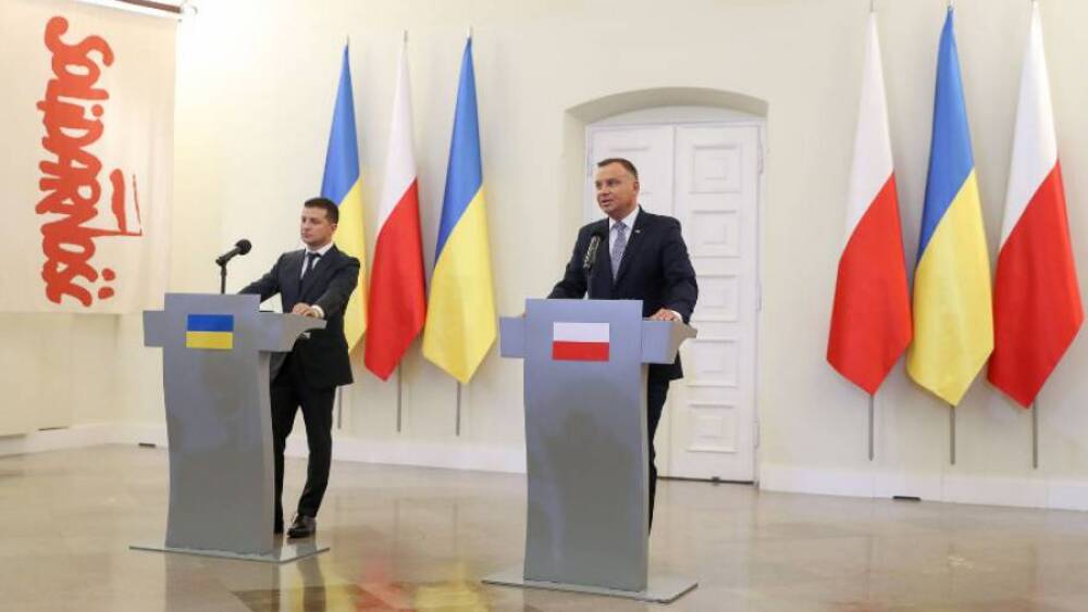 Andrzej Duda poprosił Prezydenta Zełenskiego o zniesienie moratorium dotyczącego prac ekshumacyjnych na Ukrainie