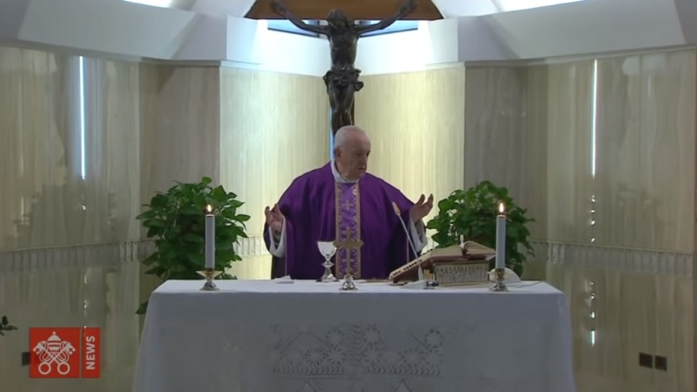 Papież Franciszek: módlmy się za tych, którzy umierają w samotności