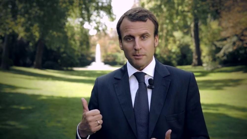 Dziś Emmanuel Macron spotka się z premierem i szefem MSW