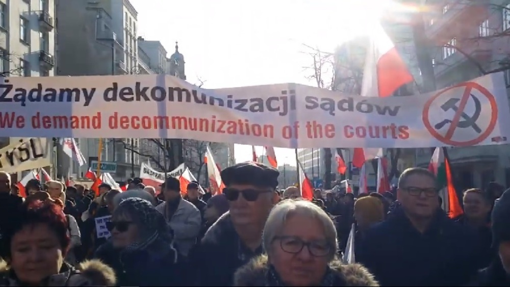 Zobacz jak wyglądała demonstracja poparcia dla reformy sądownictwa