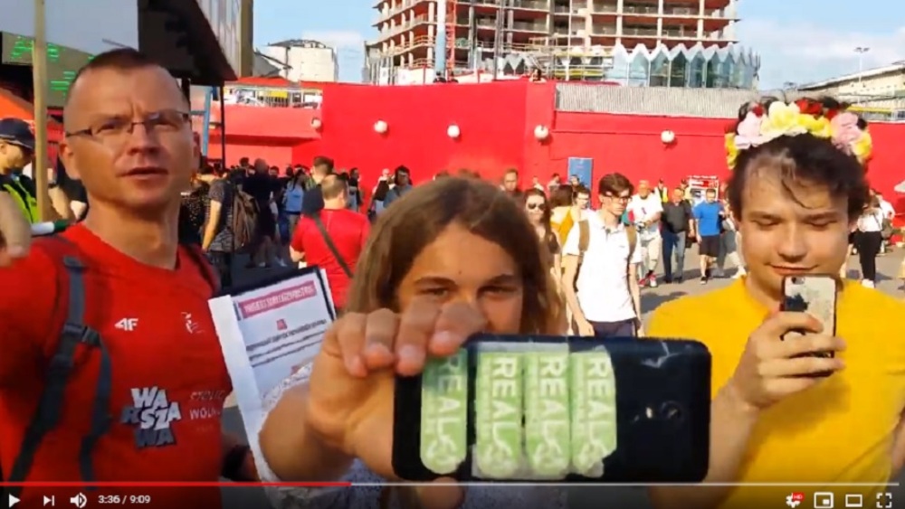 Przeszkadzanie zbierania podpisów pod projektem ustawy "Stop pedofilii"