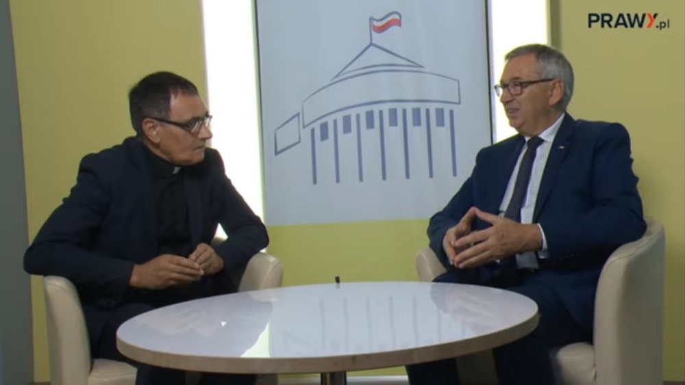 Stanisław Szwed, wiceminister MRPiPS - Karta Dużej Rodziny - wywiad ks. Ryszarda Harwy