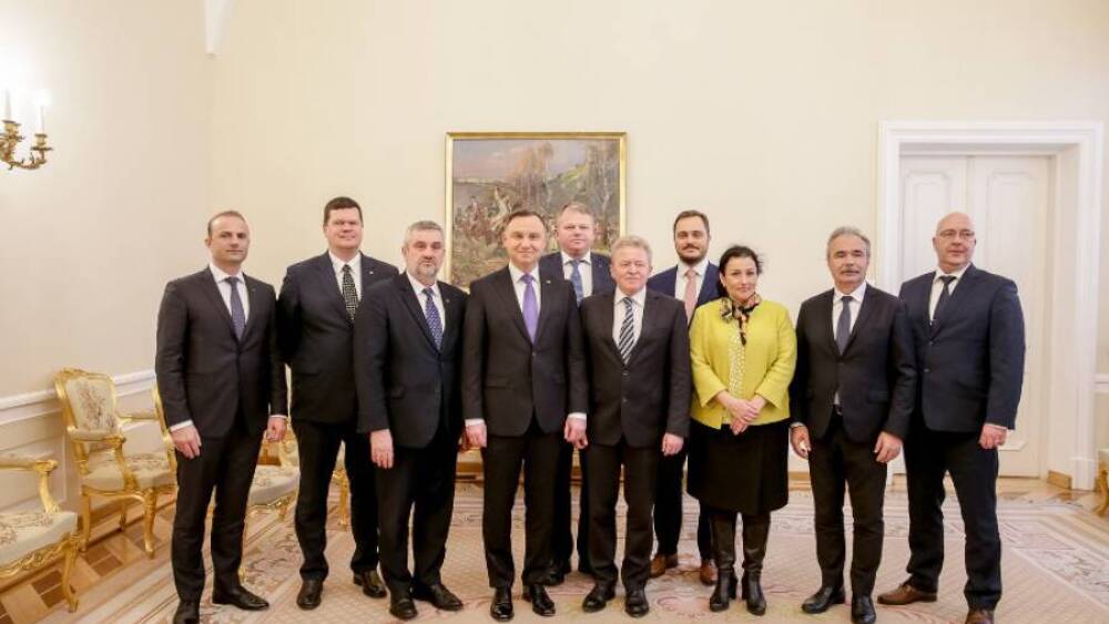 Pałac Prezydencki | Spotkanie Andrzeja Dudy z ministrami rolnictwa ośmiu państw UE oraz Komisarzem UE ds. rolnictwa Januszem Wojciechowskim