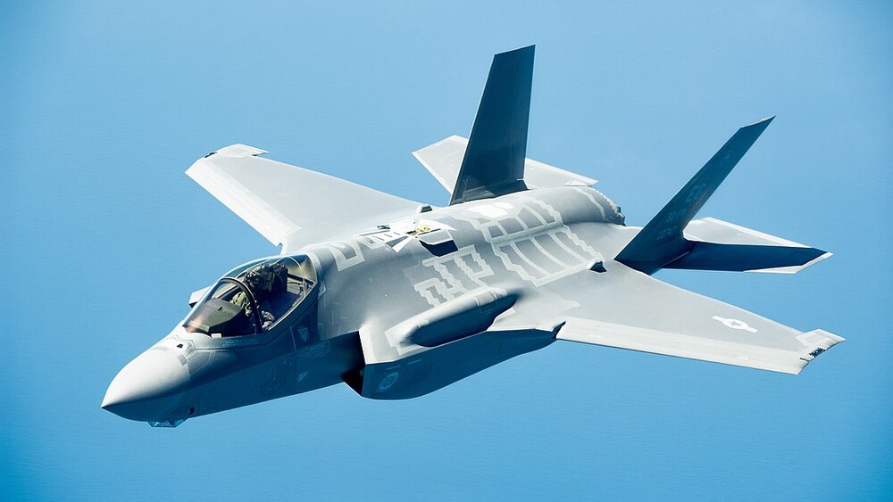 F35