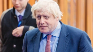 SZOK! Premier Wielkiej Brytanii ŻĄDA zaszczepienia całego świata