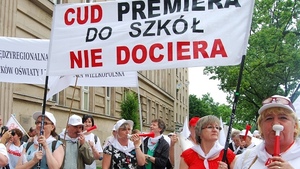 Rząd likwiduje Kartę Nauczyciela