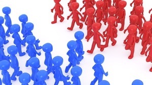 Tylko obywatele 5 z 10 krajów w UE wolą demokrację niż autokrację 