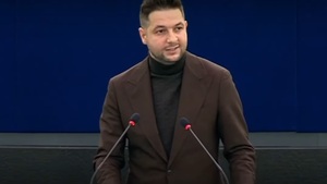 Patryk Jaki ZNISZCZYŁ opozycję w PE! [WIDEO]