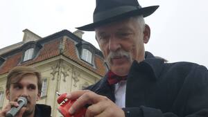 Janusz Korwin-Mikke poucza Rosjan