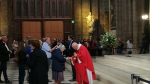 Komunia na rękę w Notre-Dame de Paris [FOTO]