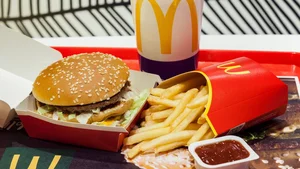 McDonald’s oferuje darmowy posiłek za... szczepienie!