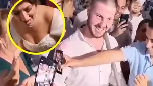 Zrobiła to na własnym weselu. Nagranie hitem sieci (WIDEO)