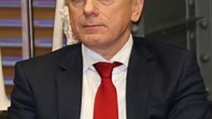 Gen. Rapacki - Mamy już trzy przypadki samobójstw z powodu ustawy dezubekizacyjnej