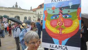 Kolejna antypolska prowokacja emerytek z opozycji