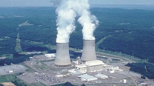 Eksperci: Co dalej z budową elektrowni jądrowej, skoro z budową bloków elektrowni węglowych nie można sobie poradzić?