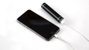 Twój zasilacz Cię podsłucha