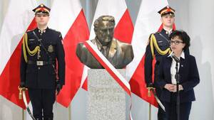 W Sejmie RP odsłonięto popiersie śp. Jana Olszewskiego