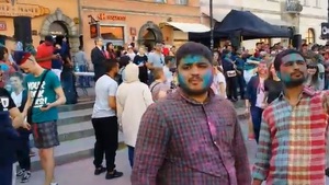 Hinduistyczne święto kolejny raz zakłóciło Katyński Marsz Cieni