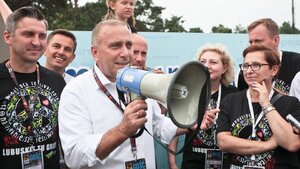 Chcesz przewidzieć, co zrobi PO? – czytaj satyrę polityczną na Prawy.pl!