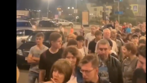 Przerażające sceny. Ludzie nagle rzucili się do ucieczki (WIDEO)