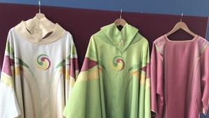 Szokujące szaty liturgiczne papieża Franciszka