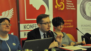 Przedstawicielki cywilizacji śmierci ośmieszyły i zniszczyły mężczyzn