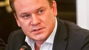 Poseł PiS Dominik Tarczyński twierdzi, że w Polsce nie ma ani jednego islamskiego imigranta!