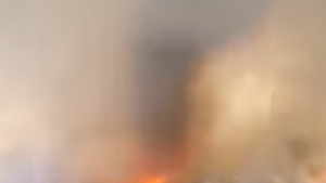 Tornado ognia we Francji (WIDEO)