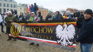 Warszawa: Kibice i narodowcy przeciw islamskim imigrantom, trockiści - za [ZDJĘCIA]