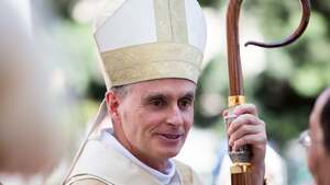 Polityku popierający aborcję! Od tego biskupa komunii nie dostaniesz