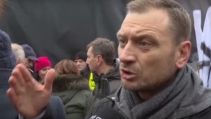 Poseł Nitras się napina