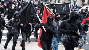 Niemiecka Antifa nawołuje do zabijania polityków AfD. Wydała "poradnik"