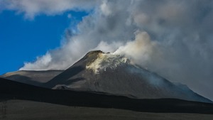 Etna wyśmiała ocieplenistów 