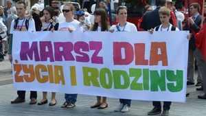 Ulicami polskich miast przeszły Marsze dla Życia i Rodziny
