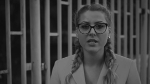 Dziennikarka zgwałcona i zamordowana. Ciało znaleziono w krzakach