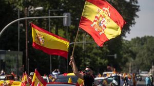 OLBRZYMIE protesty przeciwko segregacji sanitarnej w Hiszpanii! „To forma współczesnego APARTHEIDU”!