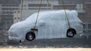 SZOK! Zima obnażyła słabość elektrycznych samochodów! 