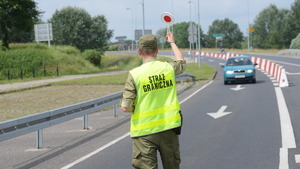 MSWiA przedłuża kontrole na granicach! 