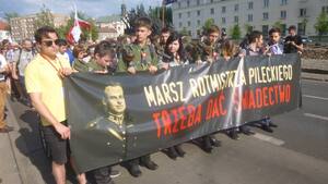 Marsz rotmistrza Pileckiego przeszedł przez Warszawę. Narodowcy i wolnościowcy nie byli obecni [ZDJĘCIA!]