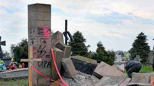 Rozebrano nielegalny pomnik OUN-UPA w Hruszowicach