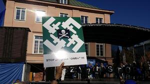 Tylko u nas! Katastrofa frekwencyjna na anty nacjonalistycznym wiecu groteskowej opozycji [WIDEO]