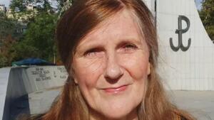 Poczęta w wyniku gwałtu holenderska działaczka antyaborcyjna broni życia pod polskim Sejmem