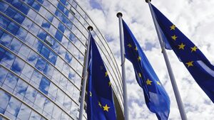 Komisja Europejska już jawnie chce wystąpić w interesie Gazpromu